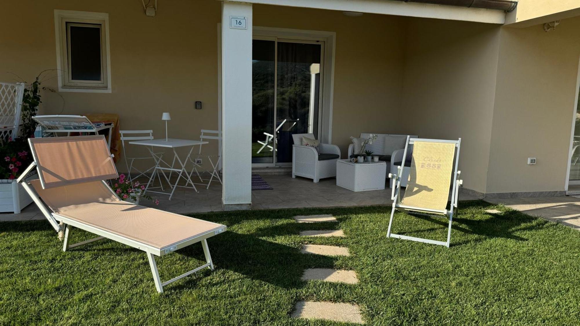 Appartamento I Pini Palau Exterior photo